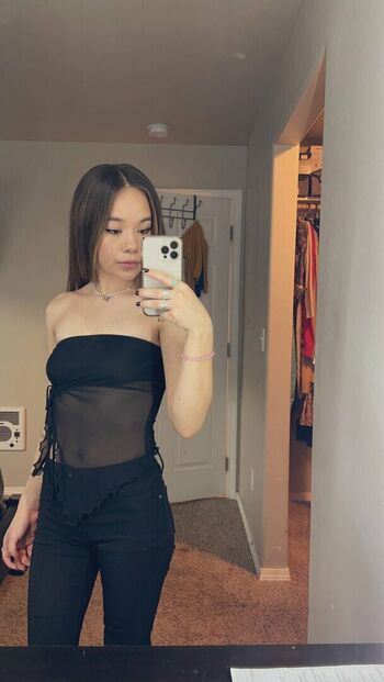 Hayley Nicole509