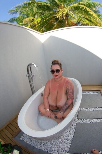 🔥 Hotwives xxx  page leaked private photo uncensored full