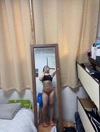 Hye Yun Song