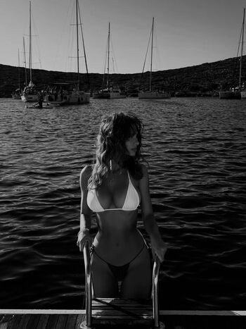 🔥 Ioanachiivu leaked private photo uncensored full