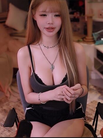 🔥 Irissiri page leaked private photo uncensored full