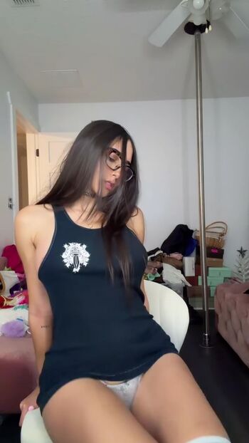 🔥 Izzygreen  page leaked private photo uncensored full