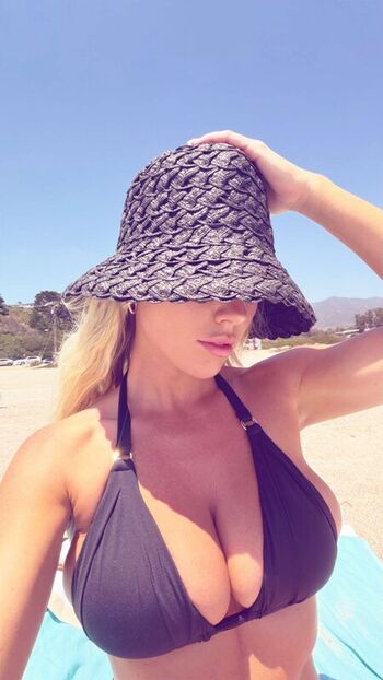 🔥 Jadelynmusic  page leaked private photo uncensored full
