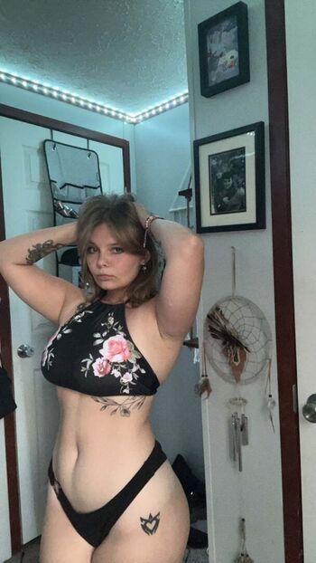 Full leaked Jubbilix x private onlyfans photo