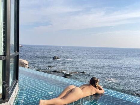 Full leaked Juicybooty private onlyfans photo
