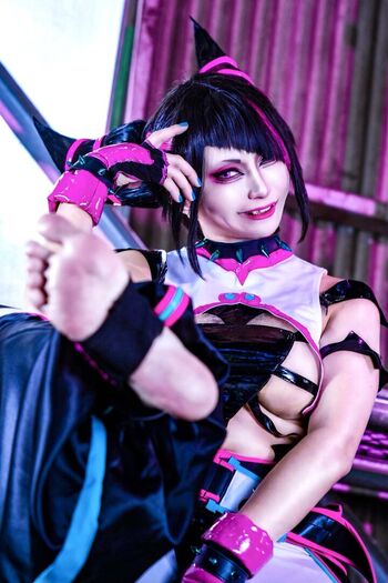 Juri-Han Cosplayers.