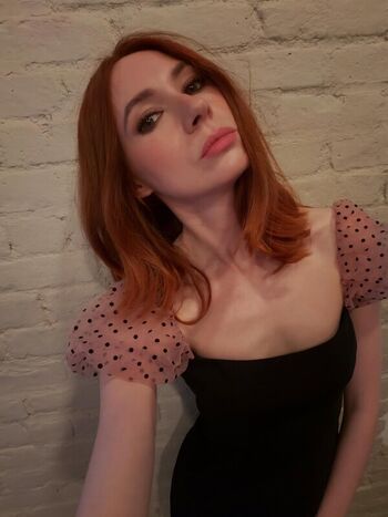 Full leaked Karen gillan page private onlyfans photo
