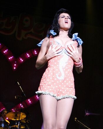 🔥 Katy perry leaked private photo uncensored full