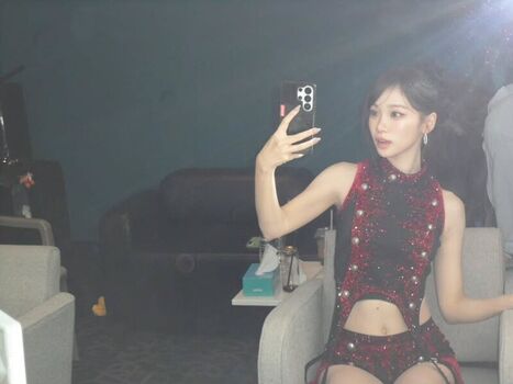 🔥 Kim chaewon leaked private photo uncensored full