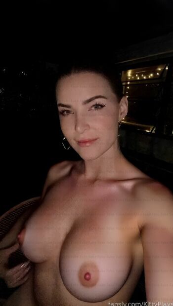 🔥 Kittyplays  page leaked private photo uncensored full