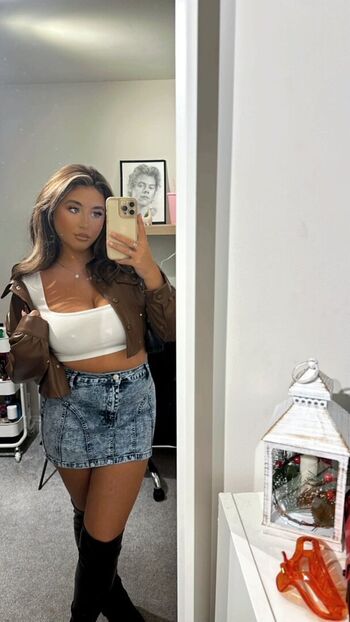 🔥 L u c i f a i r leaked private photo uncensored full