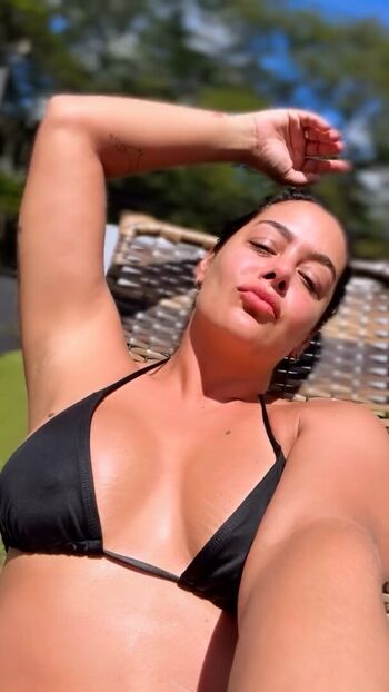 Larissa Riquelme
