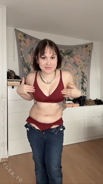 🔥 Laurassoberlife leaked private photo uncensored full
