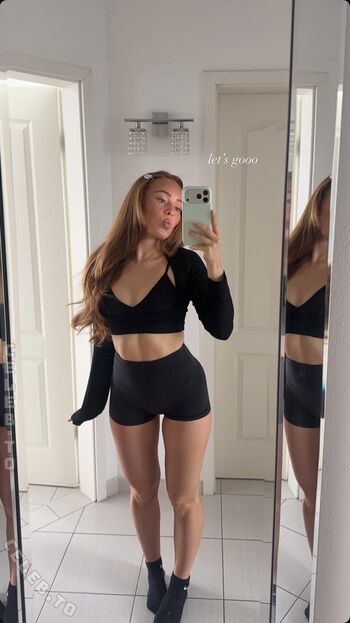 Full leaked Leoobalys private onlyfans photo