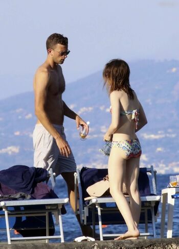 Full leaked Lily collins private onlyfans photo
