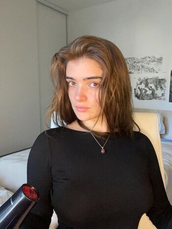 Full leaked Lily eagla private onlyfans photo