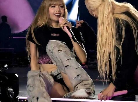 🔥 Lisa blackpink leaked private photo uncensored full
