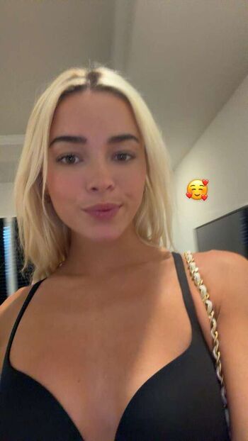 🔥 Livvy dunne  page leaked private photo uncensored full