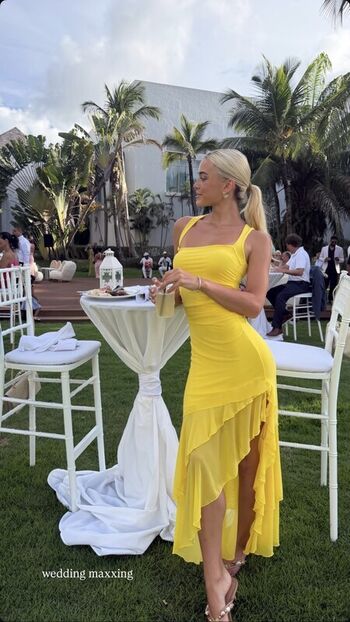 🔥 Livvy dunne  page leaked private photo uncensored full