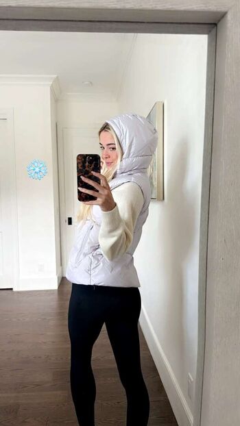 🔥 Livvy dunne  page leaked private photo uncensored full