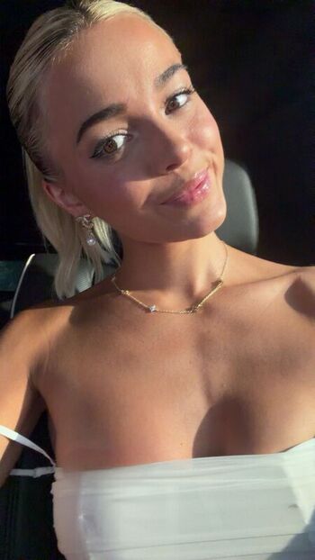 🔥 Livvy dunne  page leaked private photo uncensored full