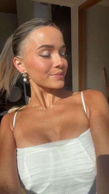 🔥 Livvy dunne  page leaked private photo uncensored full