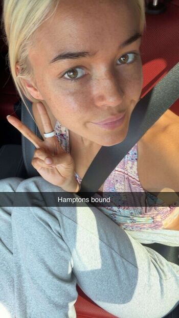 🔥 Livvy dunne  page leaked private photo uncensored full