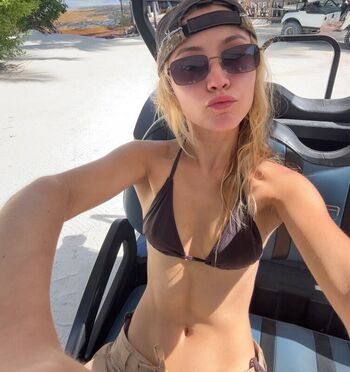🔥 Lollyzlexi  page leaked private photo uncensored full