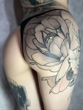 Full leaked Louna cerberus private onlyfans photo