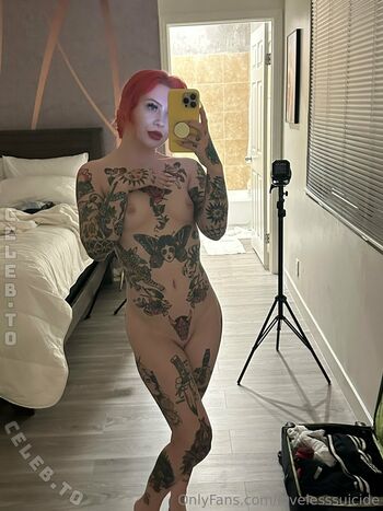 Full leaked Lovelesssuicide page private onlyfans photo