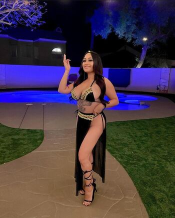 Full leaked Lulu reyes private onlyfans photo