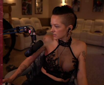 Full leaked Chloe campbell/ private onlyfans photo