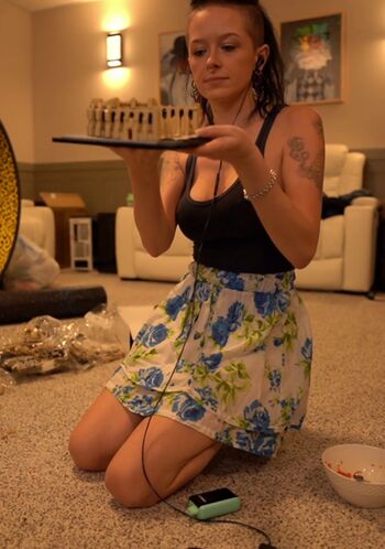 Full leaked Olivia deni/ private onlyfans photo