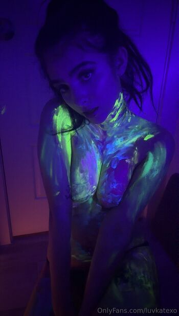 Full leaked Luvkatexo private onlyfans photo
