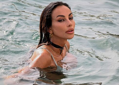 🔥 Madalina diana ghenea leaked private photo uncensored full