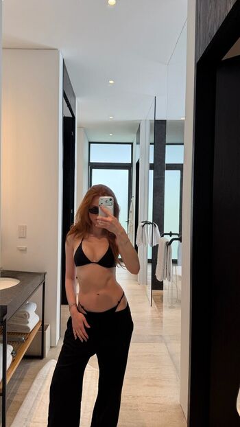 🔥 Madelaine petsch  page leaked private photo uncensored full