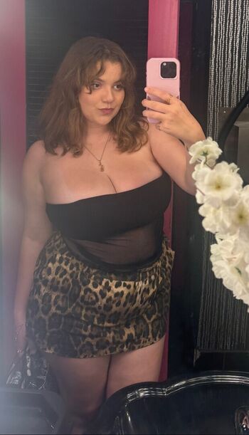 🔥 Mayaisfiya page leaked private photo uncensored full