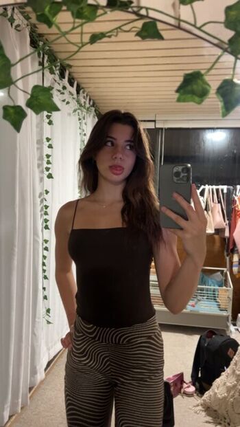 Mikayla Campinos
