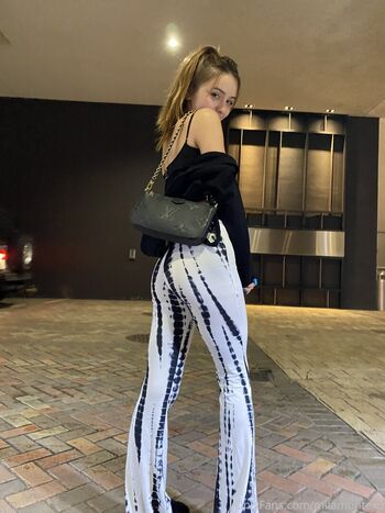 Full leaked Milamontexo private onlyfans photo
