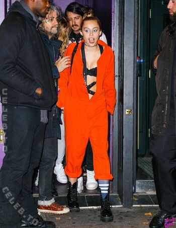 🔥 Miley cyrus page leaked private photo uncensored full