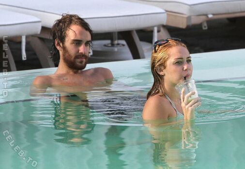 🔥 Miley cyrus page leaked private photo uncensored full