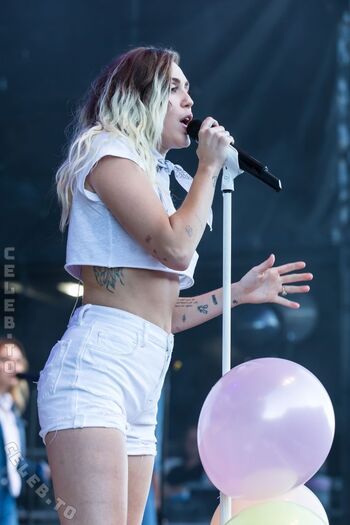 🔥 Miley cyrus page leaked private photo uncensored full