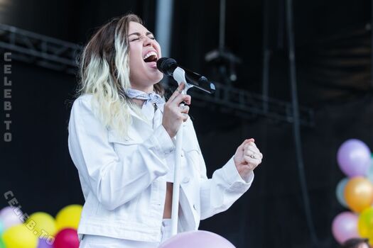 🔥 Miley cyrus page leaked private photo uncensored full