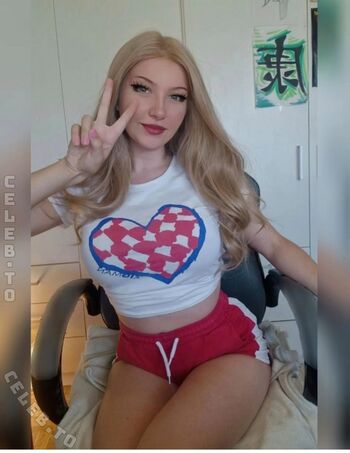 Full leaked Miss kira private onlyfans photo