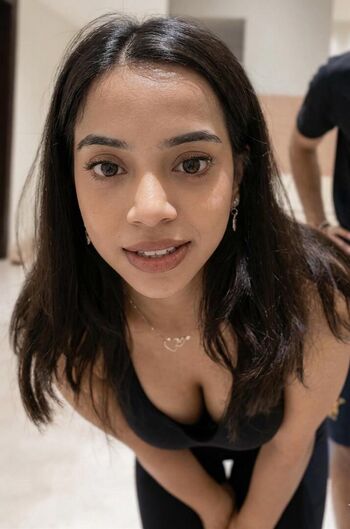 🔥 Muskan karia page leaked private photo uncensored full