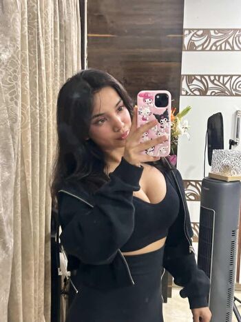 🔥 Muskan karia page leaked private photo uncensored full