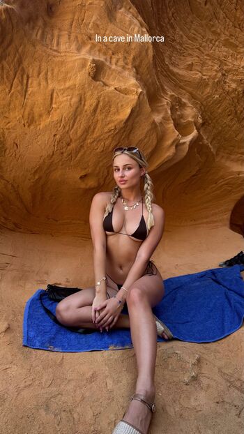 Full leaked Natalie rolfs page private onlyfans photo
