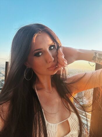 Full leaked Nataliebarness private onlyfans photo