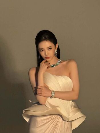 🔥 Ningning aespa page leaked private photo uncensored full