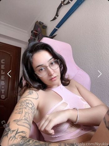 Full leaked Nyukix private onlyfans photo